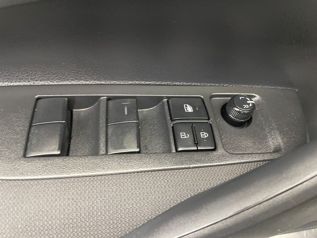 2023 Toyota Corolla LE 10