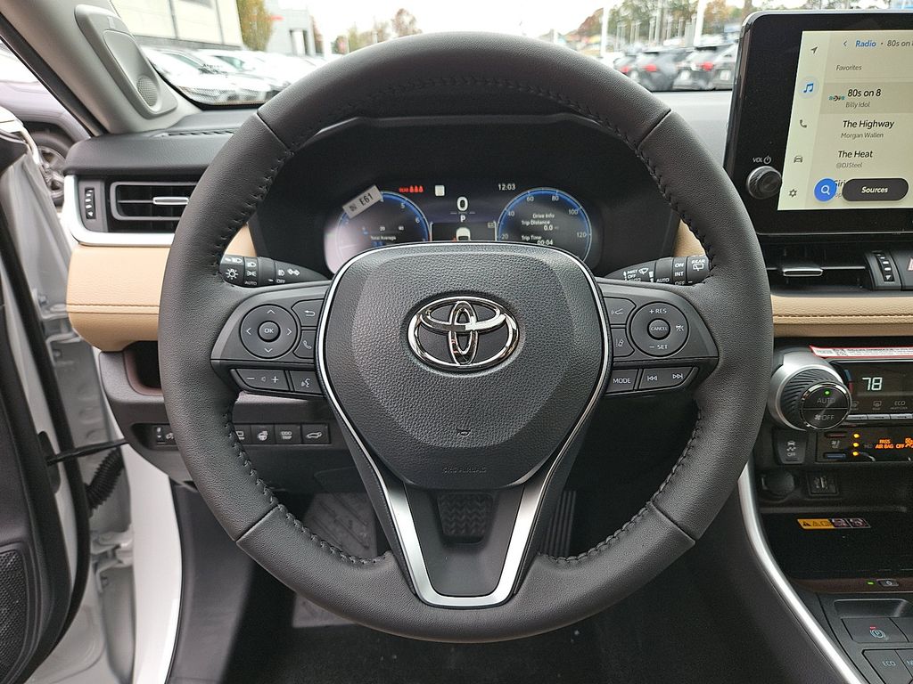 Thumbnail: 2025 Toyota RAV4 - 18