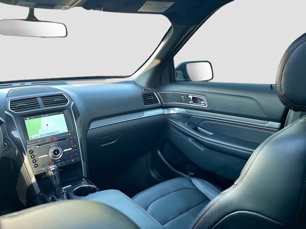 Used 2017 Quartz Metallic Ford Sport image 24