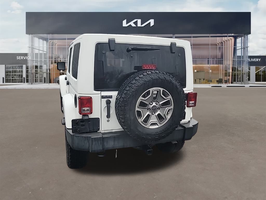 2015 Jeep Wrangler Unlimited Rubicon 7