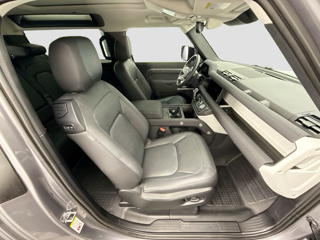 Thumbnail: 2023 Land Rover Defender - 22