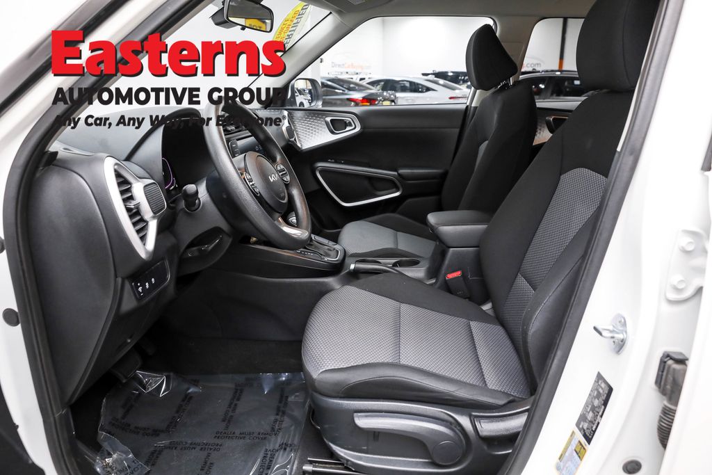 Used 2023 White Kia LX image 14
