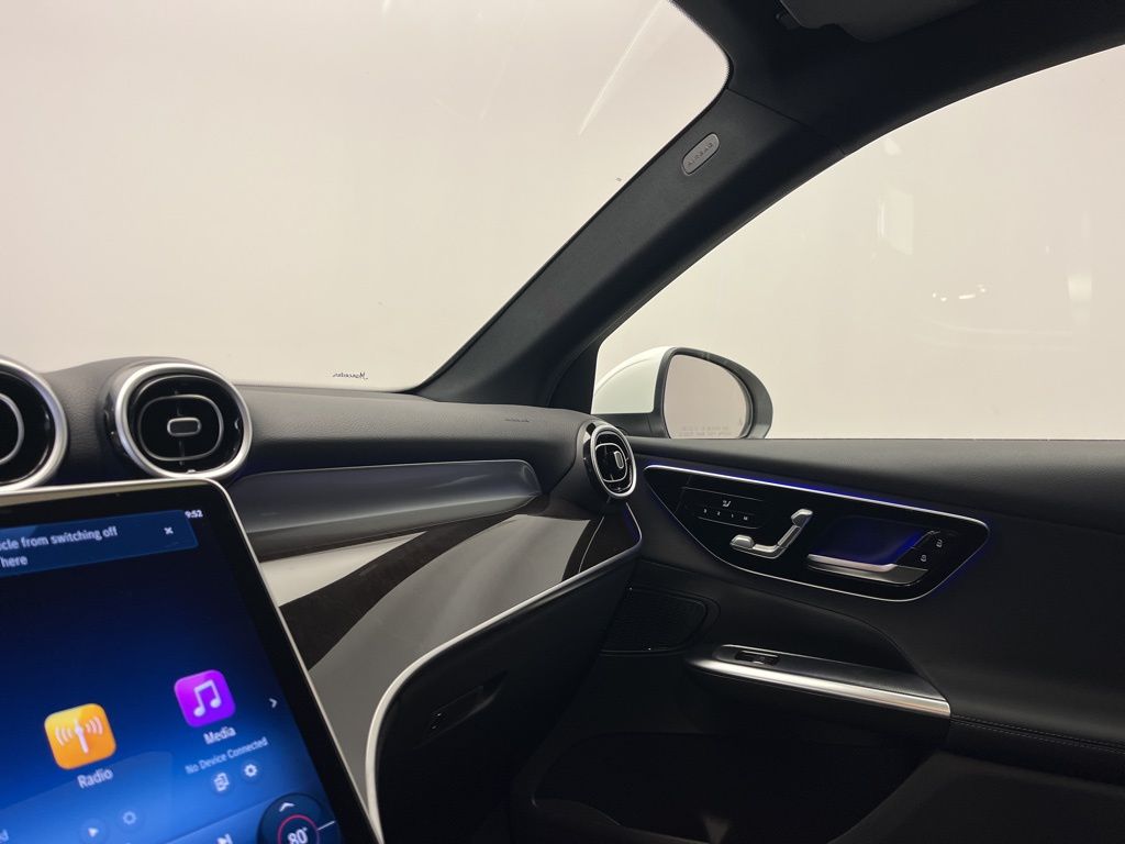 Thumbnail: 2026 Mercedes-Benz GLC - 20