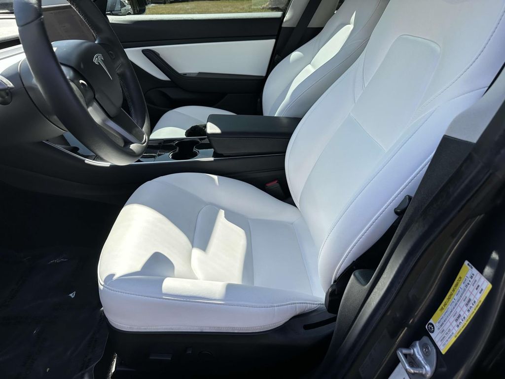 2019 Tesla Model 3 Long Range 18