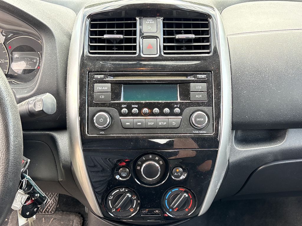 2015 Metallic Peacock Nissan Versa Note SV FWD Hatchback