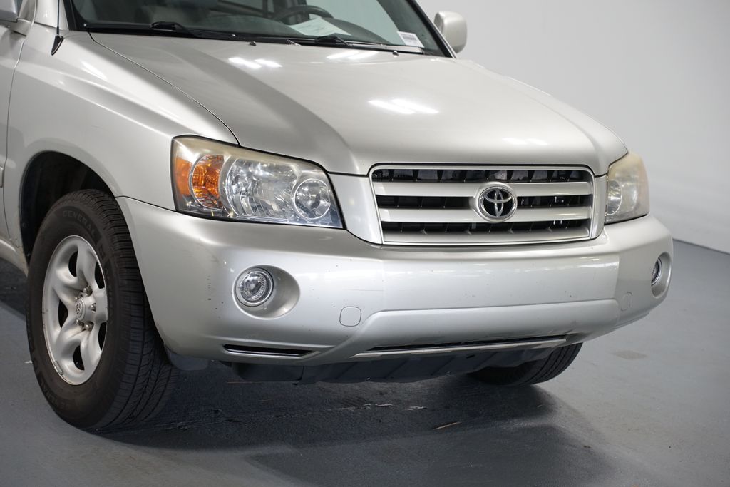 Thumbnail: 2006 Toyota Highlander - 4