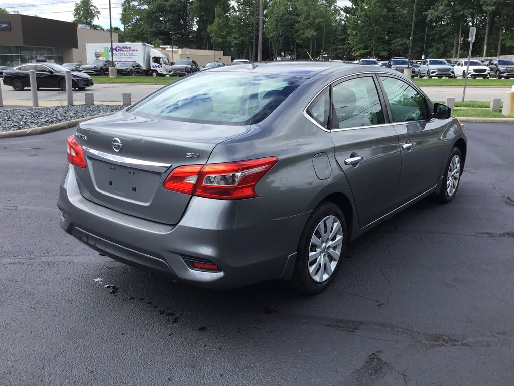 Thumbnail: 2017 Nissan Sentra - 5