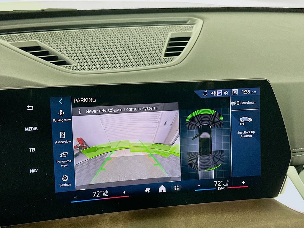 Thumbnail: 2026 BMW X1 - 13