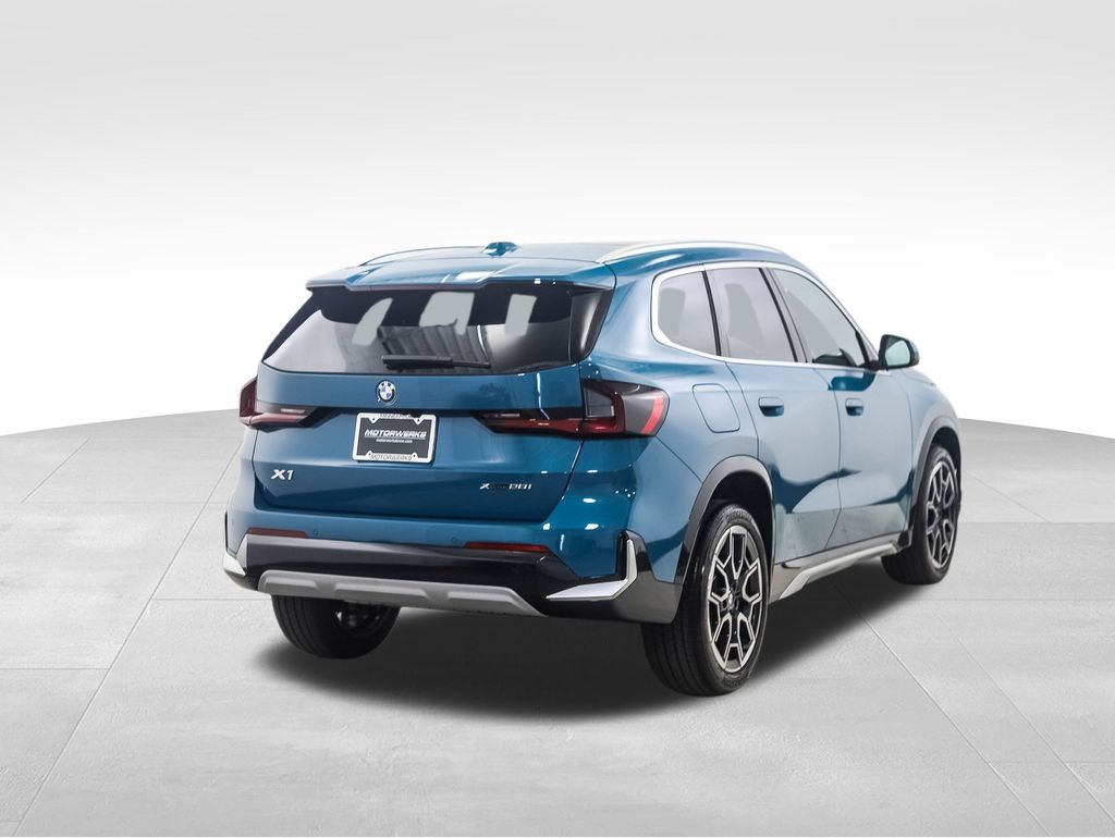 2025 BMW X1 xDrive28i 5