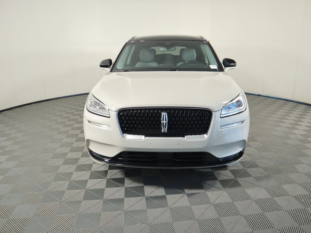 Thumbnail: 2022 Lincoln Corsair - 2