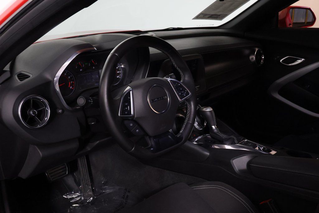Thumbnail: 2020 Chevrolet Camaro - 8