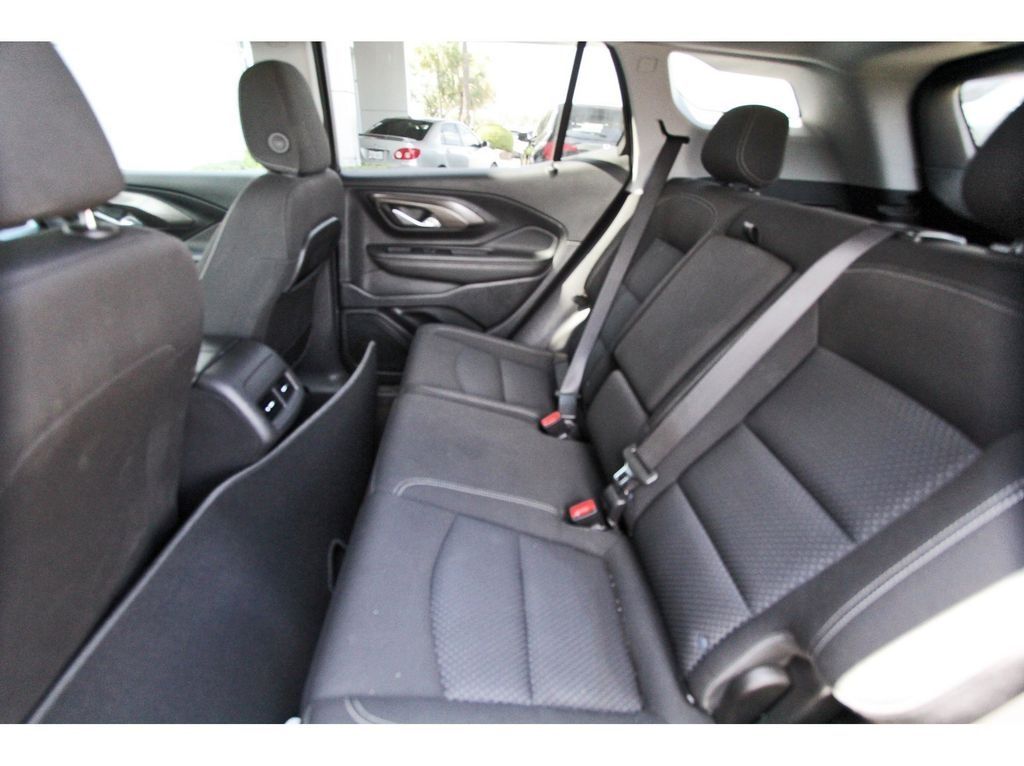 2024 GMC Terrain SLE Black at South Houston Nissan