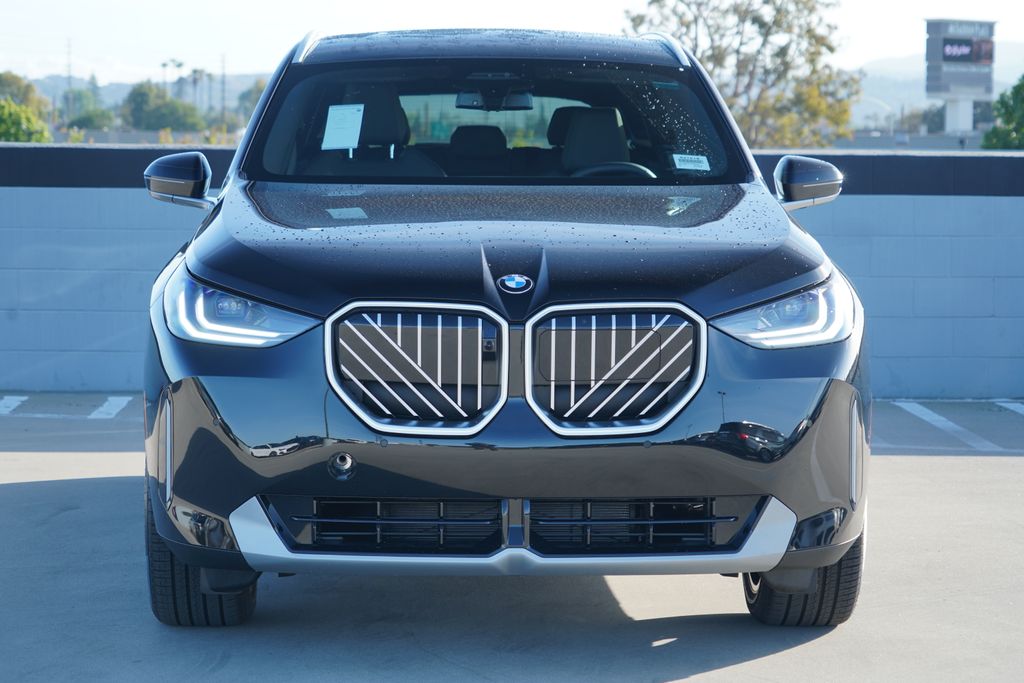 Thumbnail: 2026 BMW X3 - 2