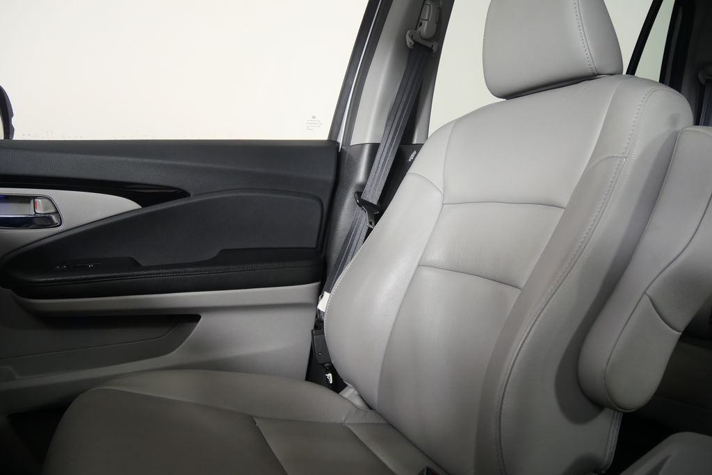 Thumbnail: 2022 Honda Pilot - 28