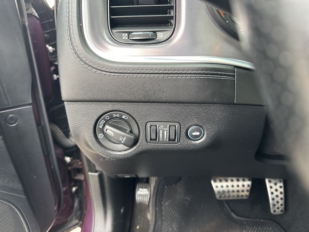 Used Car 2020 Dodge Charger  R/t For Sale Under $35,000 In Austin, Texas