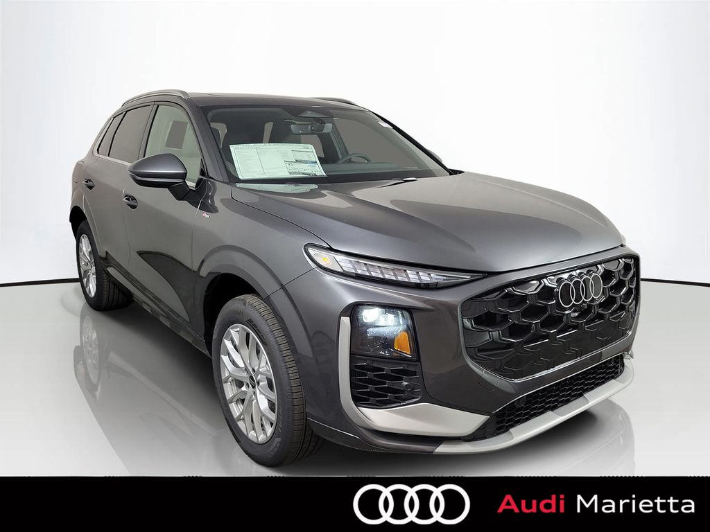 Daytona Gray Pearl Effect 2026 Audi Q3 SUV / Crossover All-Wheel Drive 7-Speed Automatic