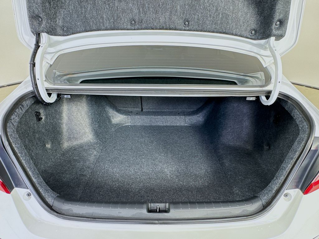Used Car 2021 Honda Accord  Touring 2.0t For Sale Under $30,000 In Austin, Texas