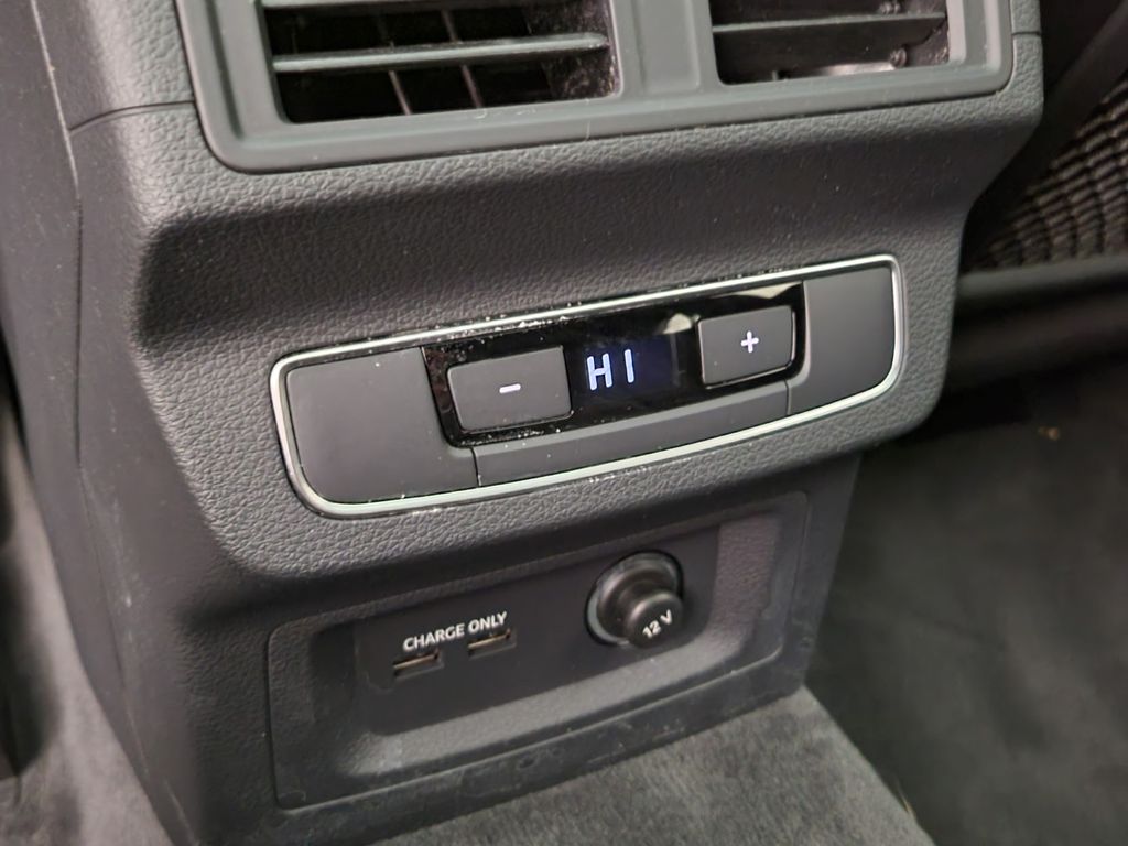 Thumbnail: 2023 Audi Q5 - 21