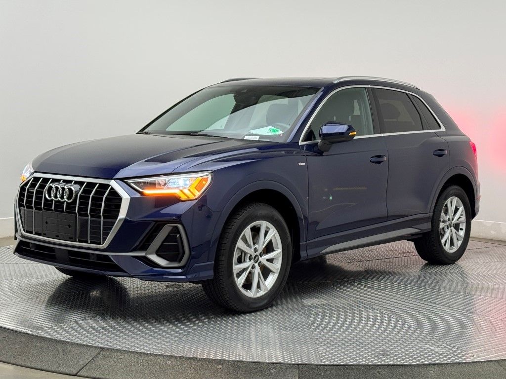 2023 Audi Q3 Premium 5