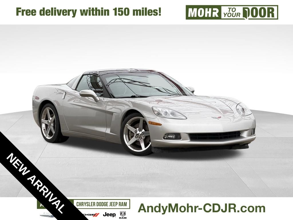 Ricochet Silver Metallic 2005 Chevrolet Corvette Coupe RWD Coupe Rear-Wheel Drive 4-Speed Automatic Overdrive