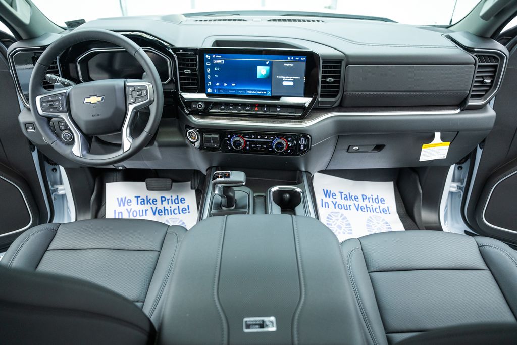 ChevroletSilverado 150023