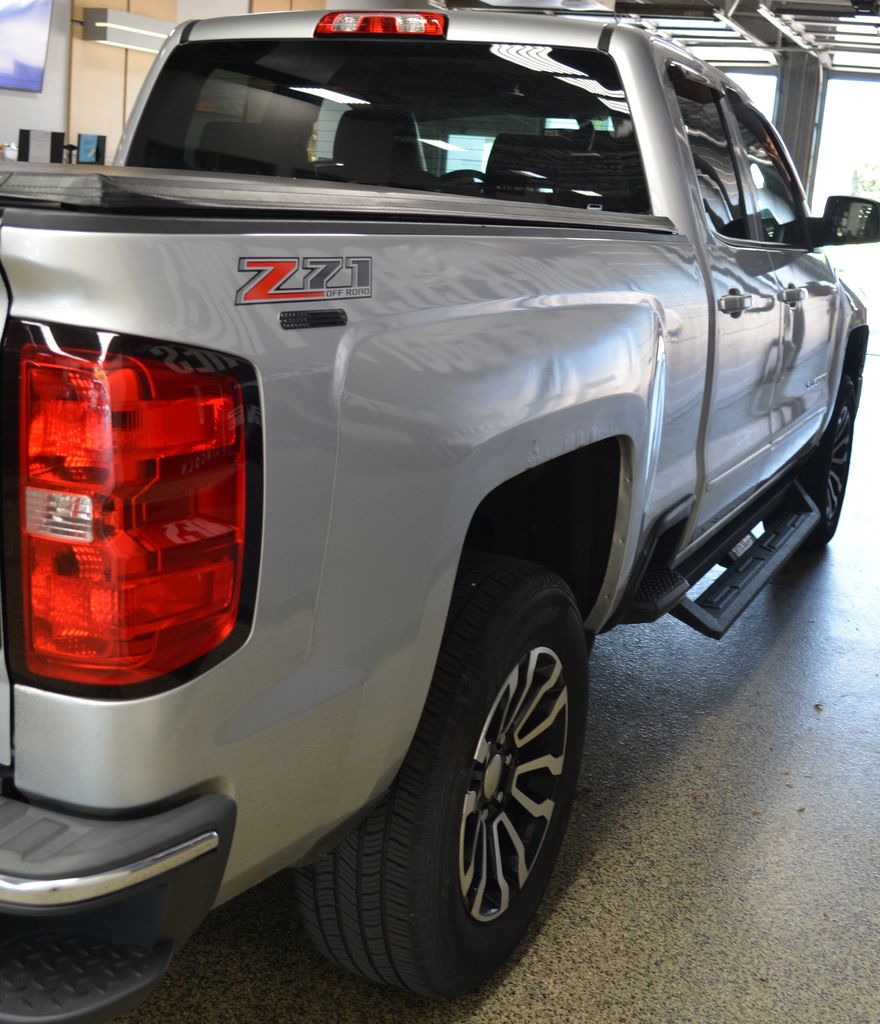 Used 2015 Silver Ice Metallic Chevrolet LT image 7