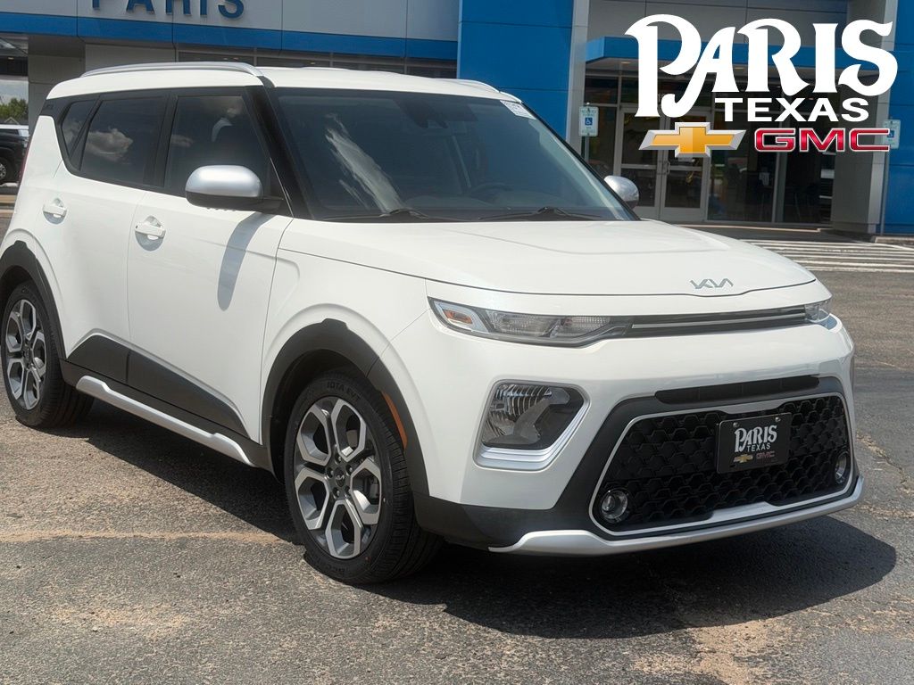 Snow White Pearl 2022 Kia Soul SUV / Crossover Front-Wheel Drive Continuously Variable Transmission