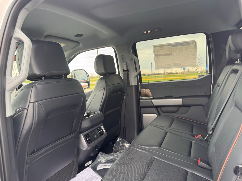 2026 Ford F-350 Super Duty LARIAT