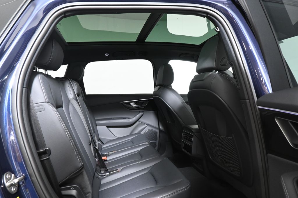2025 Audi Q7  20