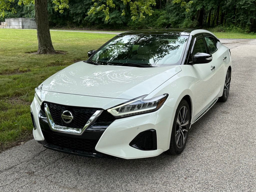 Pearl White 2020 Nissan Maxima Sedan Front-Wheel Drive Continuously Variable Transmission