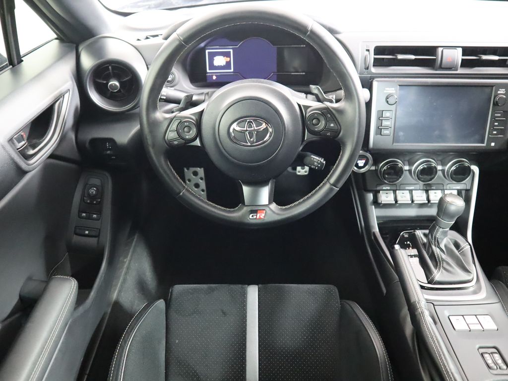 Thumbnail: 2022 Toyota GR86 - 10