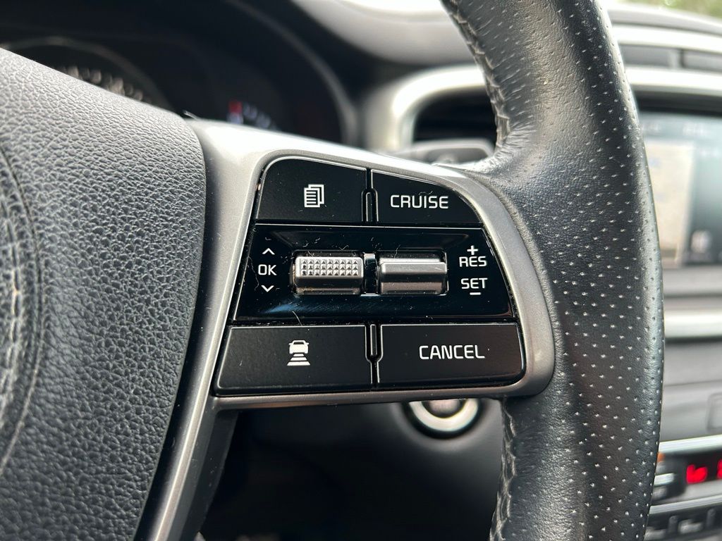 Thumbnail: 2019 Kia Sorento - 21