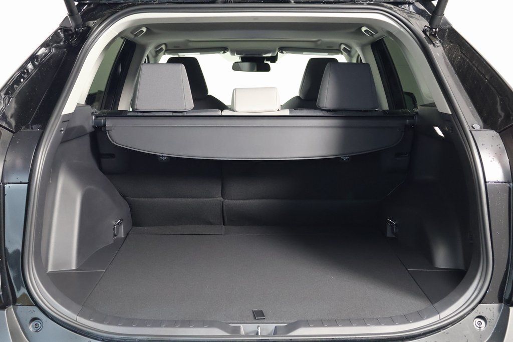 Thumbnail: 2025 Toyota RAV4 - 8