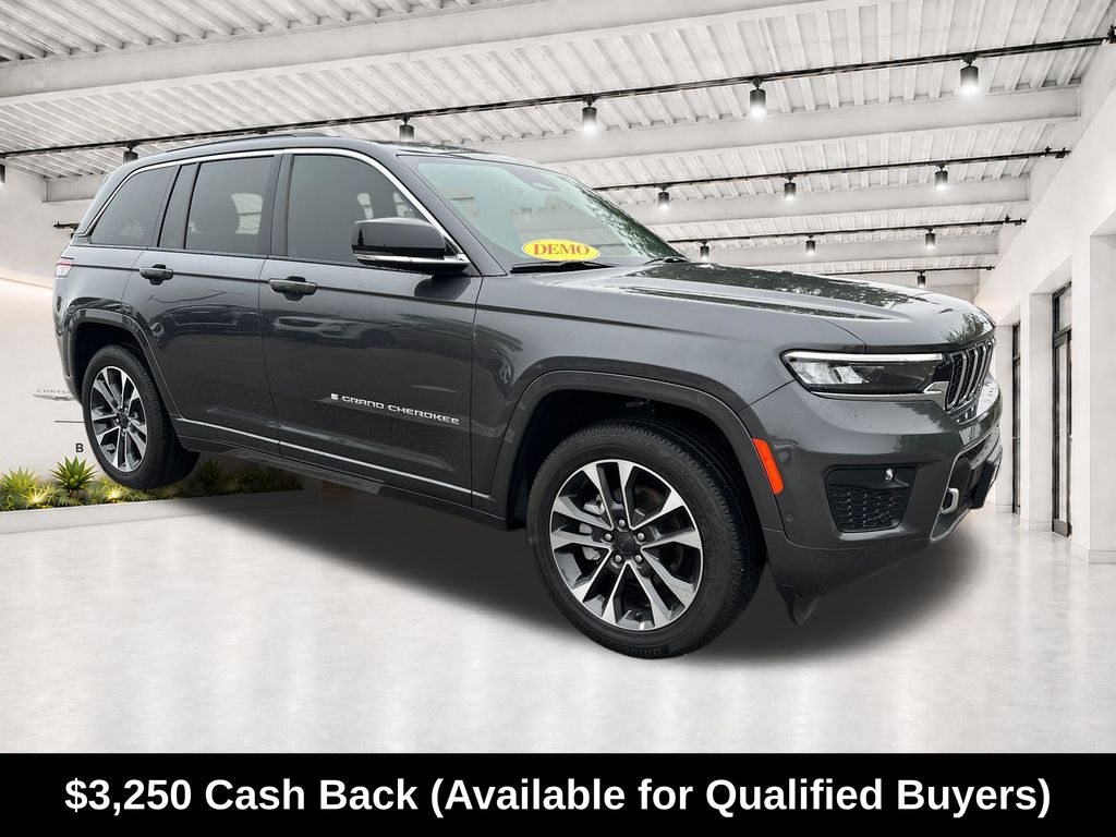 Gray Metallic 2025 Jeep Grand Cherokee SUV / Crossover Four-Wheel Drive 8-Speed Automatic