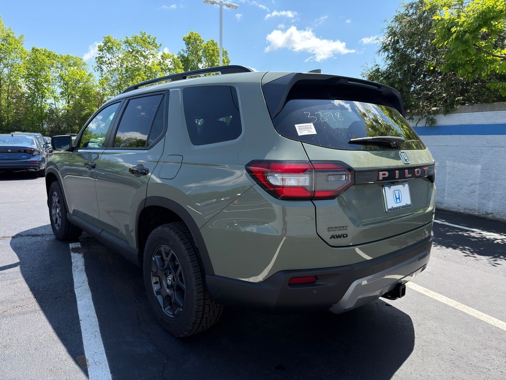 Thumbnail: 2026 Honda Pilot - 3