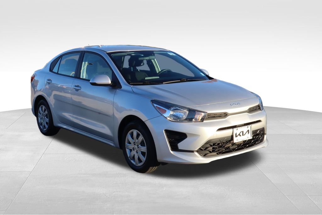 2022 Kia Rio S 3