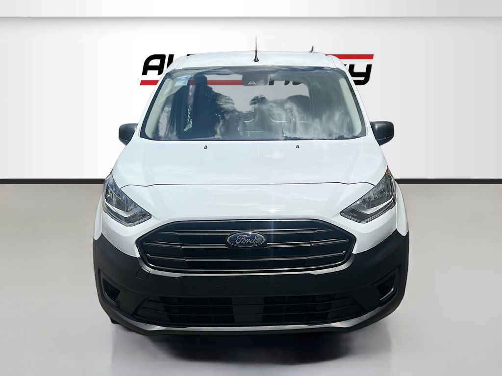 Used 2023 White Ford XL image 2