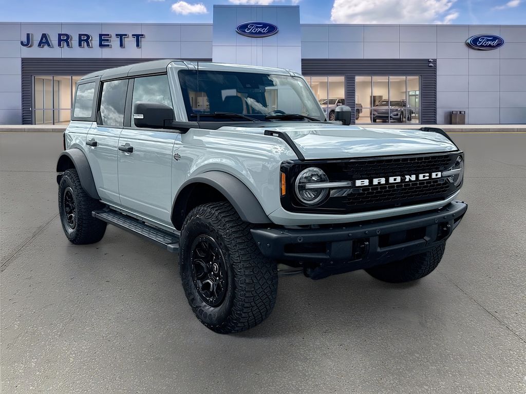 Cactus Gray 2023 Ford Bronco SUV / Crossover Four-Wheel Drive Automatic