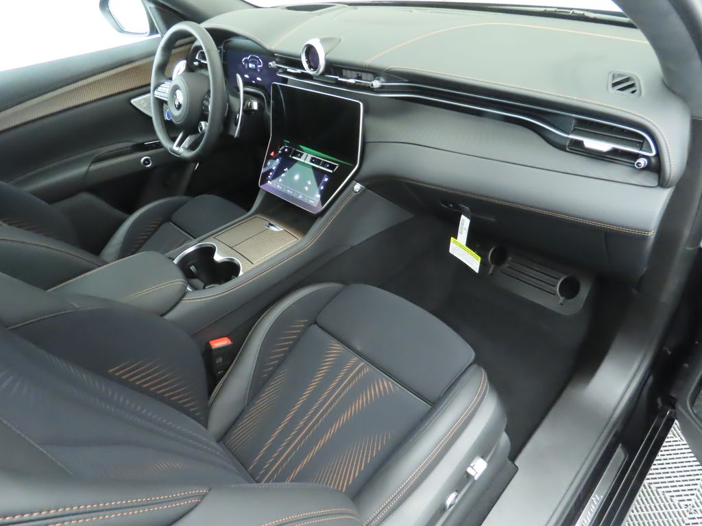 Thumbnail: 2025 Maserati Grecale - 18