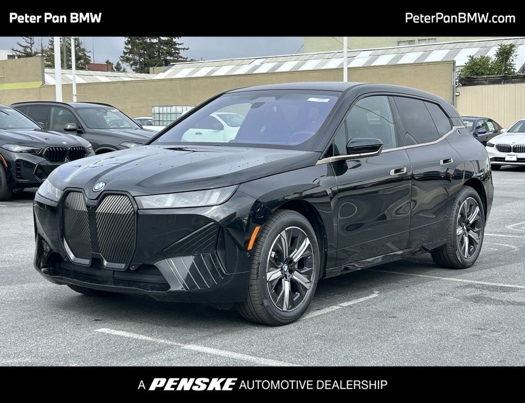 Thumbnail: 2026 BMW iX - 1