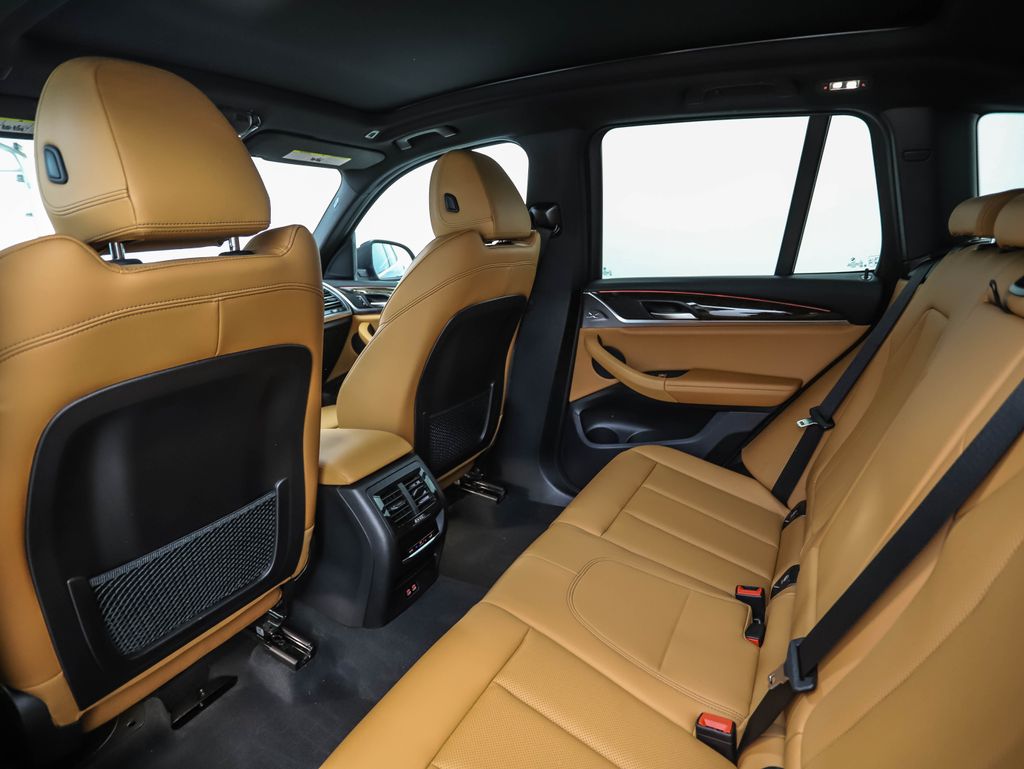 Thumbnail: 2023 BMW X3 - 21