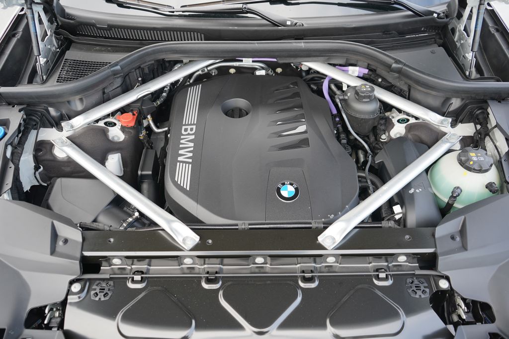 2025 BMW X7 xDrive40i 22