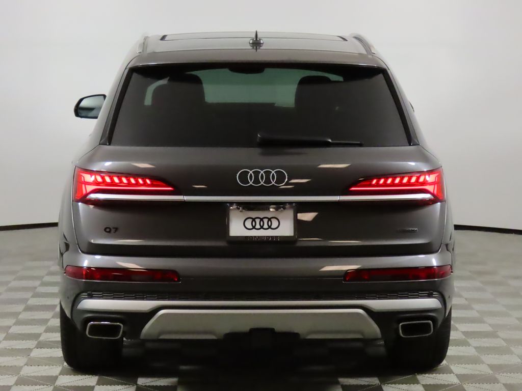 Thumbnail: 2025 Audi Q7 - 4