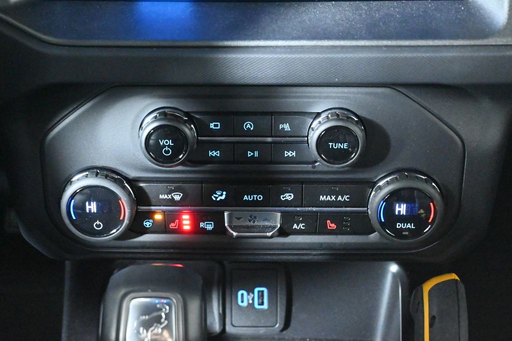 Thumbnail: 2024 Ford Bronco - 23