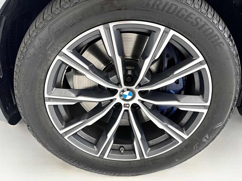Thumbnail: 2024 BMW X5 - 29
