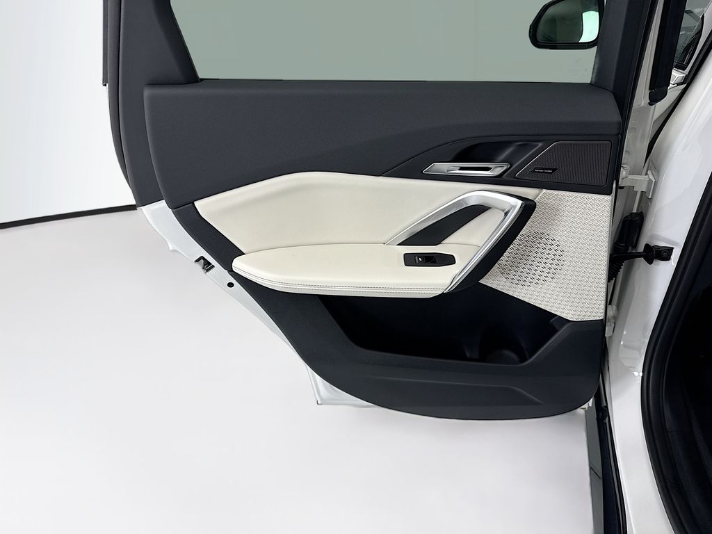 Thumbnail: 2026 BMW X1 - 24
