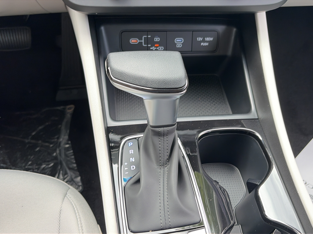 2026 Hyundai Tucson SE - Photo 18