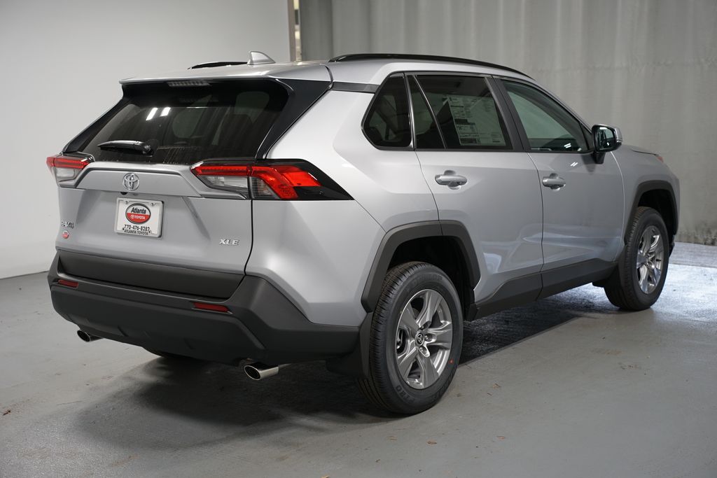 Thumbnail: 2025 Toyota RAV4 - 8