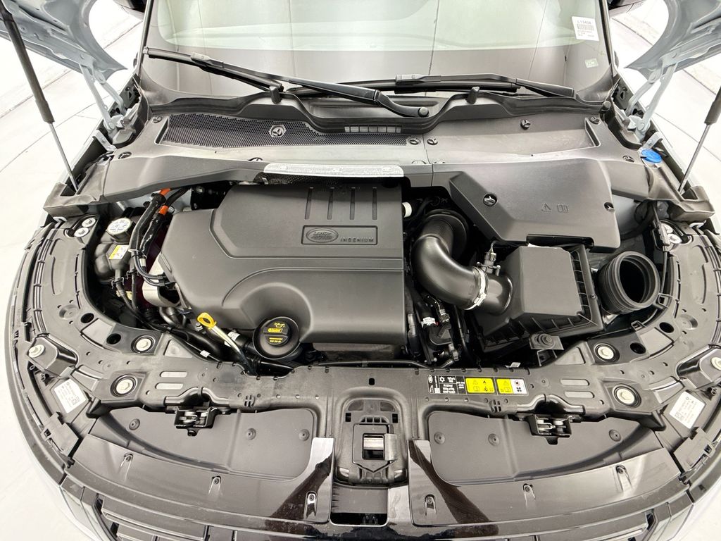 Thumbnail: 2026 Land Rover Range Rover Evoque - 29
