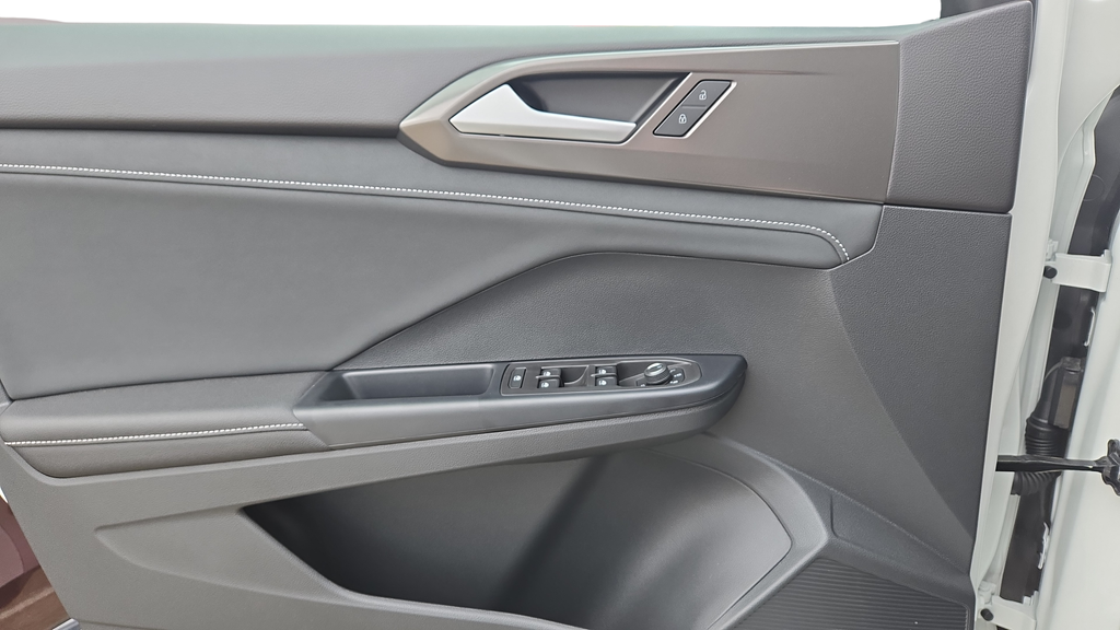 2026 Volkswagen Taos